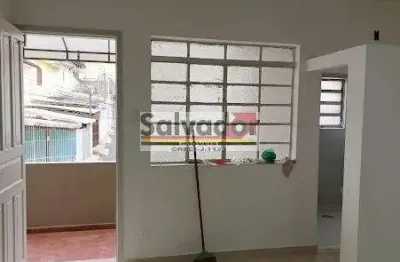 Casa com 2 quartos para alugar na Rua Saturnino dos Santos, --, Vila Firmiano Pinto, São Paulo
