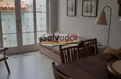 Casa no Planalto Paulista, local privilegiado, arborizado!