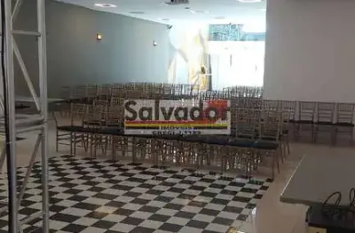 Casa comercial para alugar na Rua Tiradentes, --, Centro, Diadema
