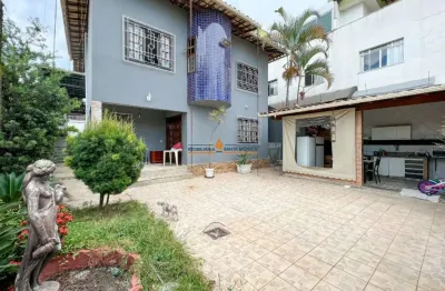 Casa com 6 quartos à venda em copacabana, belo horizonte  por r$ 1.300.000