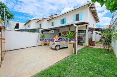 Casa com 3 quartos à venda na Santa Amélia, Belo Horizonte  por R$ 900.000