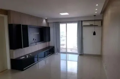 Celebrare, a venda 3 quartos todo reformado, 1 vaga. lazer e portaria 24h.