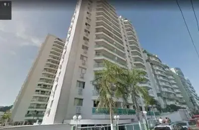 Celebrare Caxias, a venda 3 quartos todo reformado, 1 vaga. Lazer e portaria.