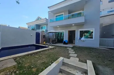 Vila ipe, 4 quartos com 190m, 2 suítes. varanda, piscina e churrasqueira. 1 vaga