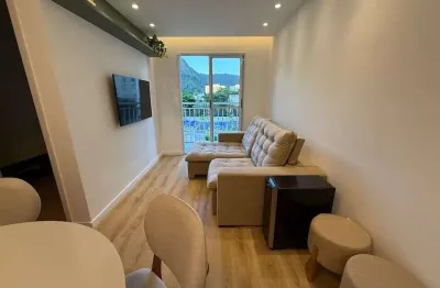 Summer, a venda com 2 quartos, suíte, todo reformado. lazer completo.