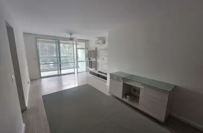 Apartamento a venda com 105m no recreio. amplo, móveis e frontal. 2 vagas.