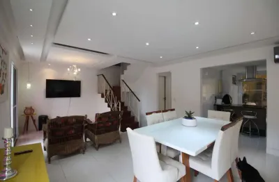 Personale flex house, casa em condomínio com 4 quartos 2 vagas e piscina.