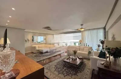 Apartamento espetacular, com 186m, 4 suítes, 3 vagas, varandão. 2 por andar.
