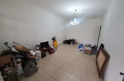 Casa para venda, 2 quartos, sala enorme, 1 vaga, Terraço amplo. Penha Circular.