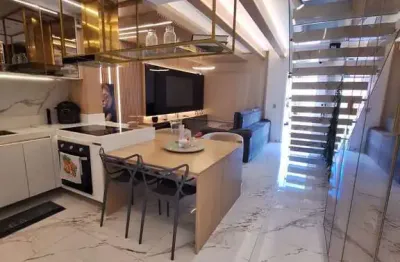 Casa Luxuosa no Spring Park, 2 quartos com sala integrada com a cozinha. 1 vaga