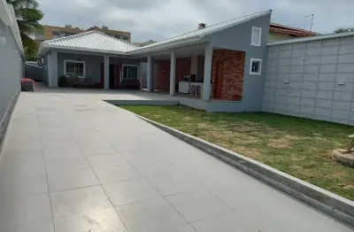 Casa para venda em Barra de Maricá, 3 quartos sendo 1 suíte, Terreno amplo.