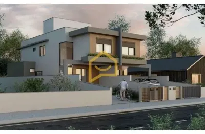 Casa à venda no jardim campeche com 3 dormitórios, sendo um suíte.