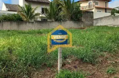 Ótimo terreno em excelente localização com  730 m² com escritura pública.