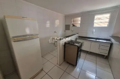 Kitnet semimobiliada para locação no centro de poços, com uma vaga de garagem, descoberta