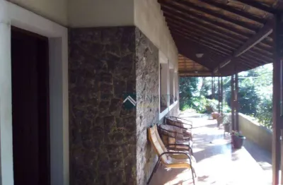 Casa com 5 dormitórios à venda, 300 m² por r$ 2.500.000,00 e locação r$ 5.000,00 - centro - vinhedo/sp