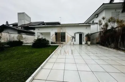 Casa em condomínio para venda em guarujá, jardim acapulco, 3 dormitórios, 3 suítes, 4 banheiros, 2 vagas