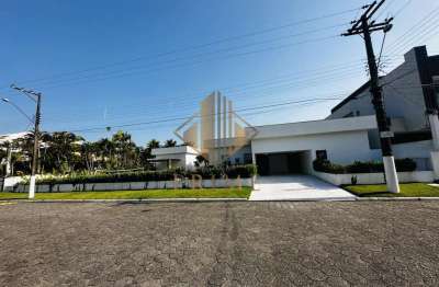 Casa em Condomínio para Venda em Guarujá, Jardim Acapulco, 6 dormitórios, 6 suítes, 8 banheiros