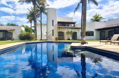 Casa em Condomínio para Temporada em Guarujá, Jardim Acapulco, 5 dormitórios, 5 suítes, 7 banheiros, 6 vagas