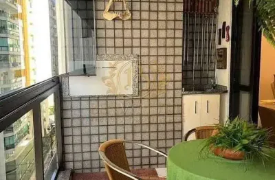Reveillon 2025/ 2026 pacote minimo de 10 dias 80m² 3 quartos sendo 2 suítes acomoda até 8 pessoas 2 vagas no centro de balneário camboriú - sc