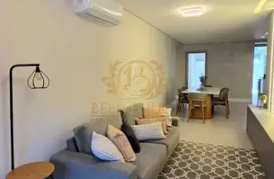 Mobiliado, 3 dormitórios sendo 1 suíte, 2 vagas de garagem, próximo a mata nativa na praia dos amores - itajaí