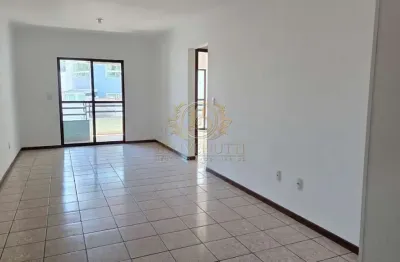 2 quartos, sacada com churrasqueira, 400mts da praia em balneário camboriú