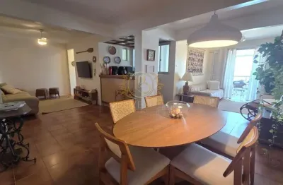 Mobiliado, vista panorâmica do mar na barra norte em balneário camboriú