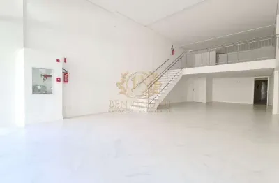 145,93m², com mezanino, próximo a hospitais, ideal para coworking médico ou clínica multidisciplinar na barra norte em balneário camboriú - sc