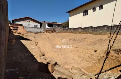 Lote 438m² centro de santa luzia, próximo igreja matriz, excelente para construtores...