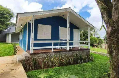 Casa de madeira 3 quartos em lote 450 m² com churrasqueira e fogão a lenha!