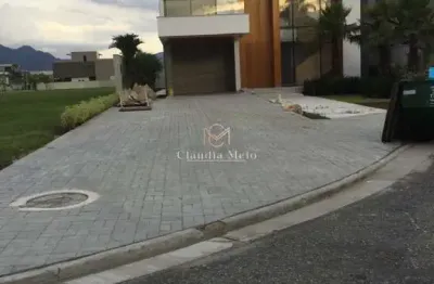 Casa em condomínio fechado com 5 quartos à venda na Barra da Tijuca, Rio de Janeiro 