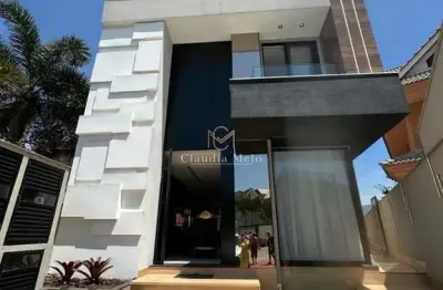 Casa em condomínio fechado com 4 quartos para alugar no Recreio dos Bandeirantes, Rio de Janeiro 