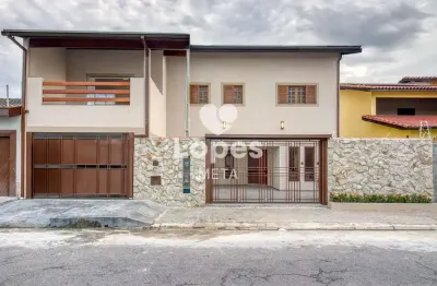 Casa com 7 quartos à venda na Rua Professora Inês Michaela da Silva de Souza, Parque Brasil, Jacareí