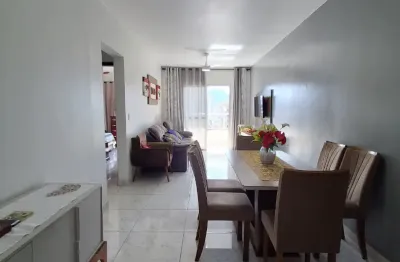 Excelente apartamento espaçoso na guilhermina à 400 metros da praia