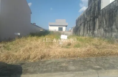 Terreno à venda no Loteamento Villa Branca, Jacareí 