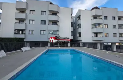 Apartamento à venda no centro da cidade: 3 quartos, 1 suíte, sala, 2 banheiros e garagem!