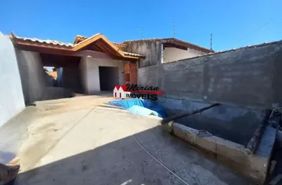 Imperdível!!! ótima casa 2 dts (1 suíte), ampla sala, varanda gourmet, piscina, 3 vagas