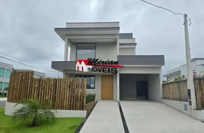 Sobrado a venda em peruibe com 4 suites, piscina em condominio fechado em peruibe residencial bougainvillee iv