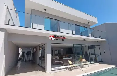 Casa de luxo à venda em peruíbe-sp, 6 quartos, 6 suítes, 3 salas, 8 banheiros, 3 vagas de garagem!piscina