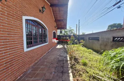 Casa a venda em peruibe 4 quartos sendo 2 suites 435m2 de terreno proximo ao centro stella maris