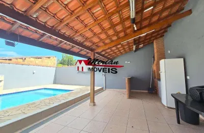 Casa terrea a venda em peruibe 3 quartos sendo 1 suite piscina 700 metros da praia em peruibe sua casa de praia