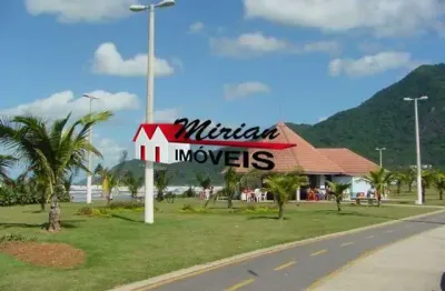 Imperdível casa à venda em peruibe-sp, no bairro beira mar: 1 quarto, 1 suíte, 1 sala, 2 banheiros, 2 vagas de garagem, 150m²