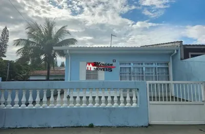 Imperdível oportunidade de adquirir uma casa com 2 quartos e 1 suíte na cidade nova peruíbe-sp! apenas 200 metros da praia