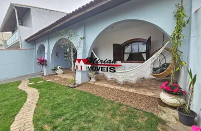 Casa à venda em peruíbe-sp, balneário josedy: 3 quartos, 1 suíte, 1 sala, 3 banheiros, 2 vagas, 140m². imperdível! pertinho da praia