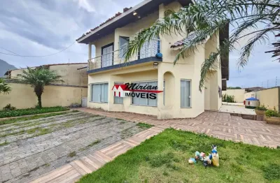 Lindo sobrado de frente a praia em peruíbe, com 4 dormitórios