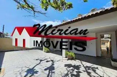 Casa terrea a venda  em peruibe com 3 quartos sendo 1 suite 200 metros da praia são joão batista