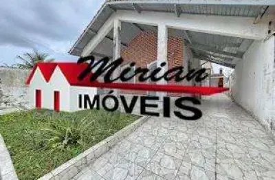 Casa terrea a venda em peruibe, 3 quartos sendo 1 suite, apenas 100 metros da praia