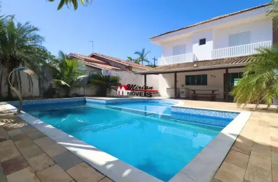 Sobrado com piscina localização privilegiada próximo a praia em peruibe