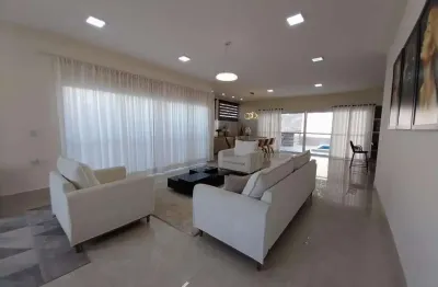 Sobrado tríplex maravilhoso em condomínio fechado 7 suites com piscina alto padrão