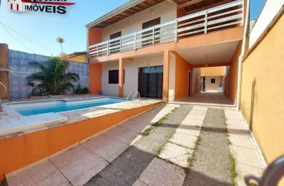 Sobrado  venda em bairro nobre de peruibe. excelente oportunidade de negócio. 5 dormitórios, 3 suítes, ampla sala para 3 ambientes, piscina, churrasq