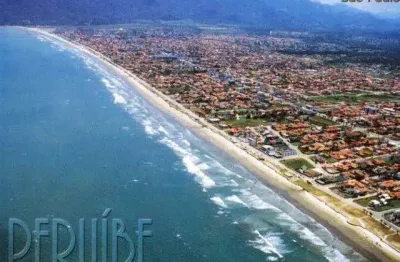 Lindo prédio comercial para venda em peruibe com frente para avenida padre anchieta, com 2 salões com 2 banheiros cada; no pavimento superior com 2 ap